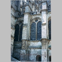 Chartres, 41, Chor von SO, Foto Heinz Theuerkauf, large.jpg